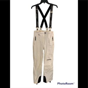 Women’s ski pants